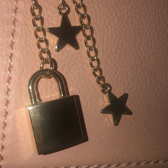 Pink Handbag - Picture 4 of 5